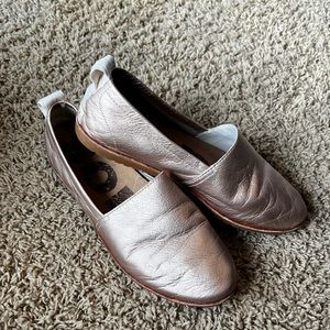 Sorel pink leather size 8